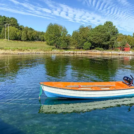 3 Bedroom Stunning In Feriehus Fiksdal