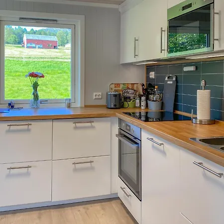 Stunning In With Kitchen Holiday home