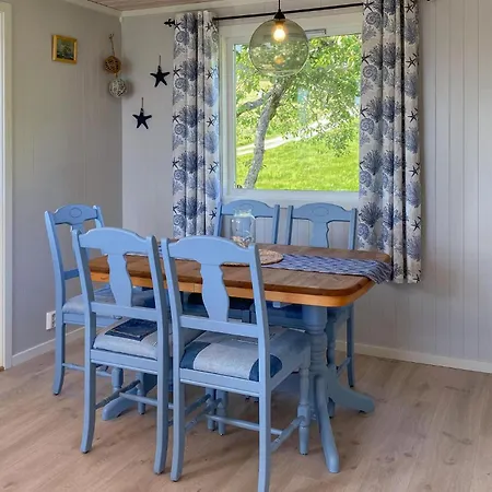 Stunning In With Kitchen *