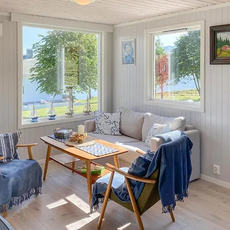 Stunning In With Kitchen * Fiksdal